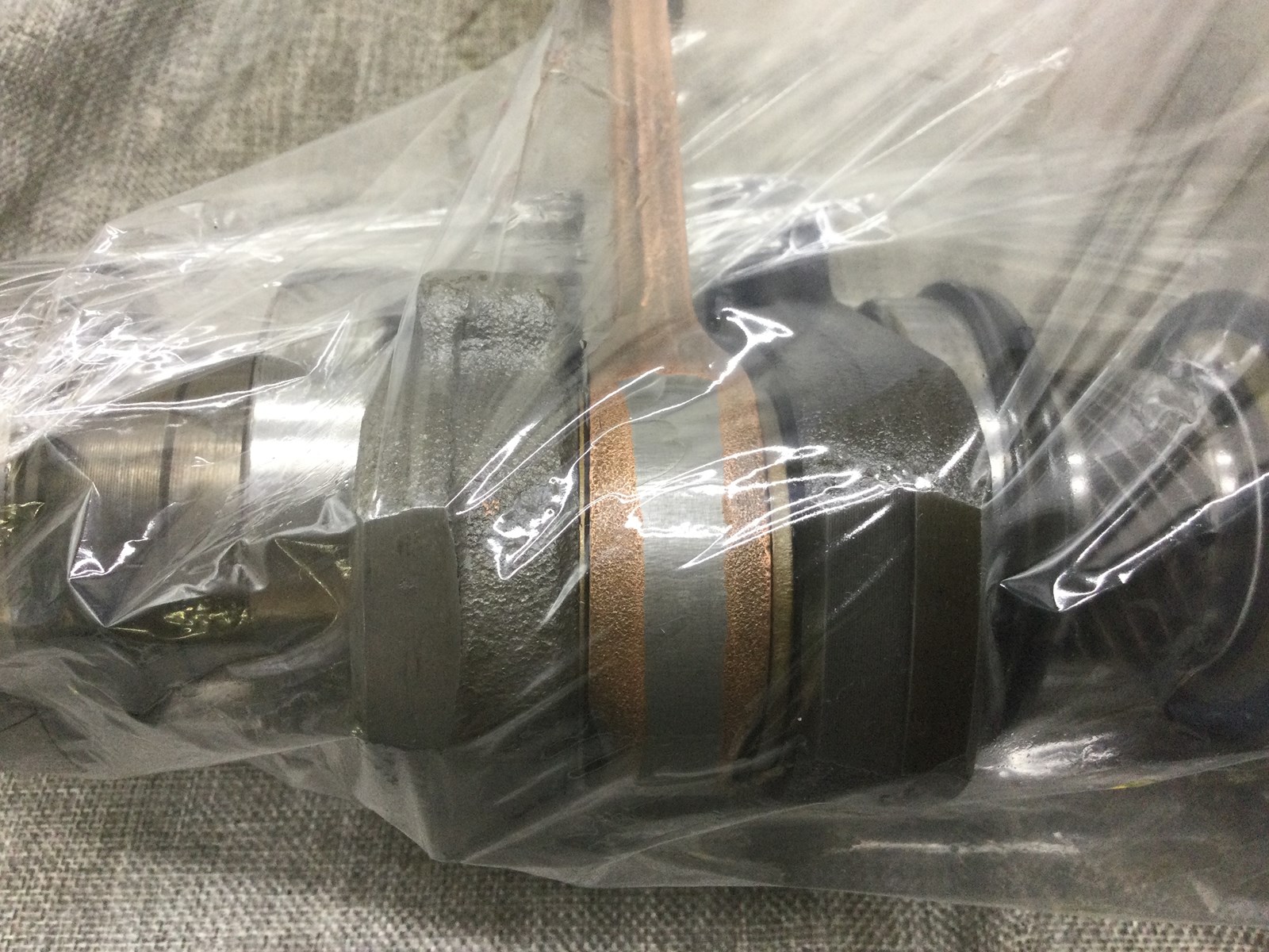 2006 Polaris Used Crankshaft - Image 3