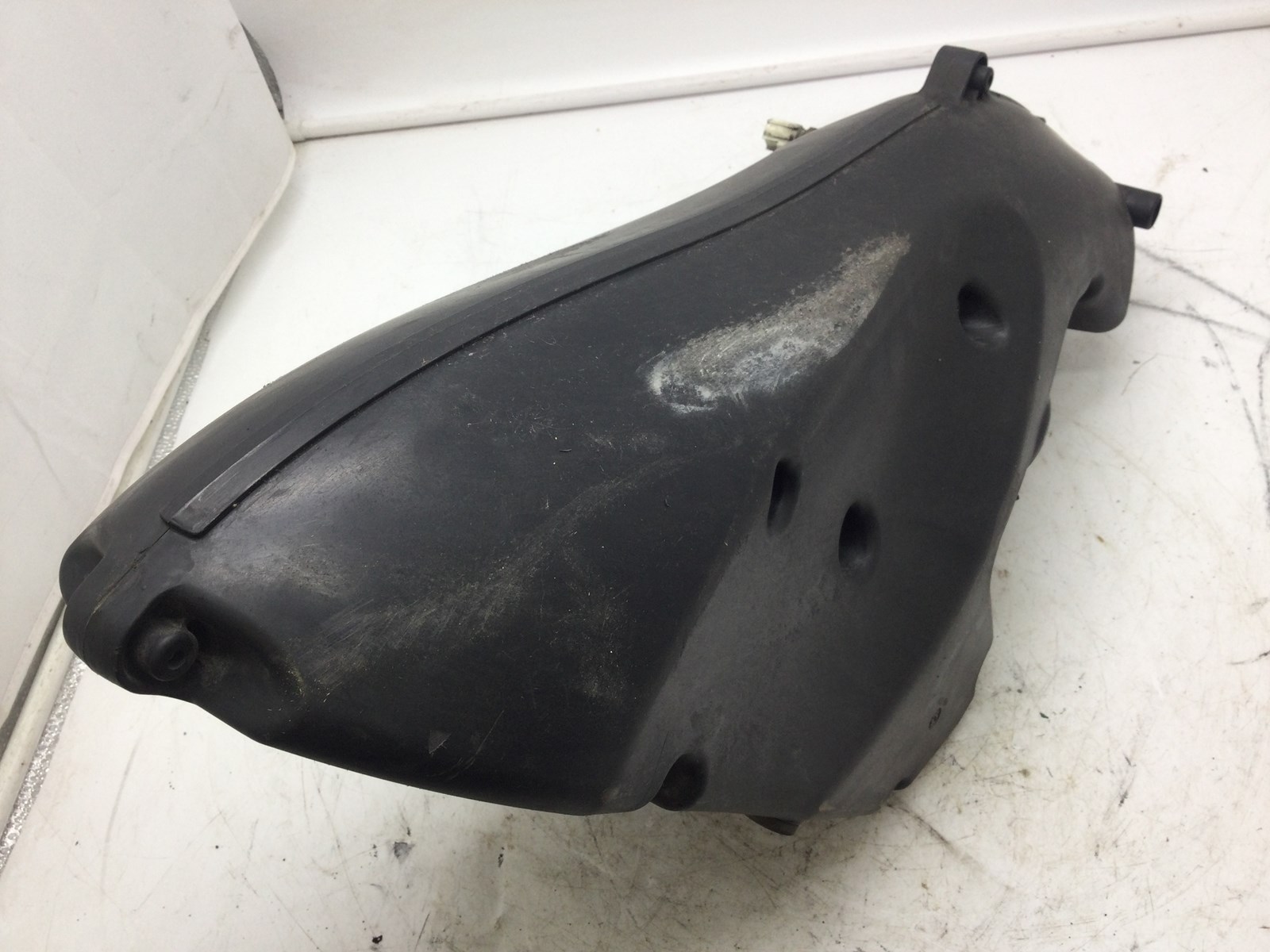 2015 Arctic Cat Airbox - Image 3