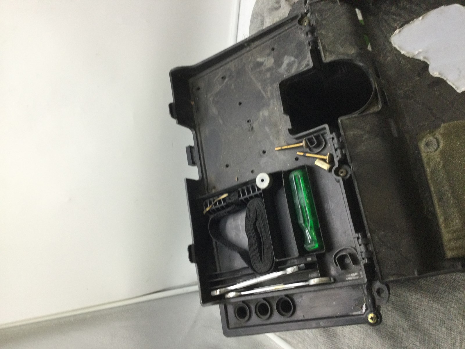 2002 Arctic Cat AIR BOX W/ CARB BOOTS - Image 5