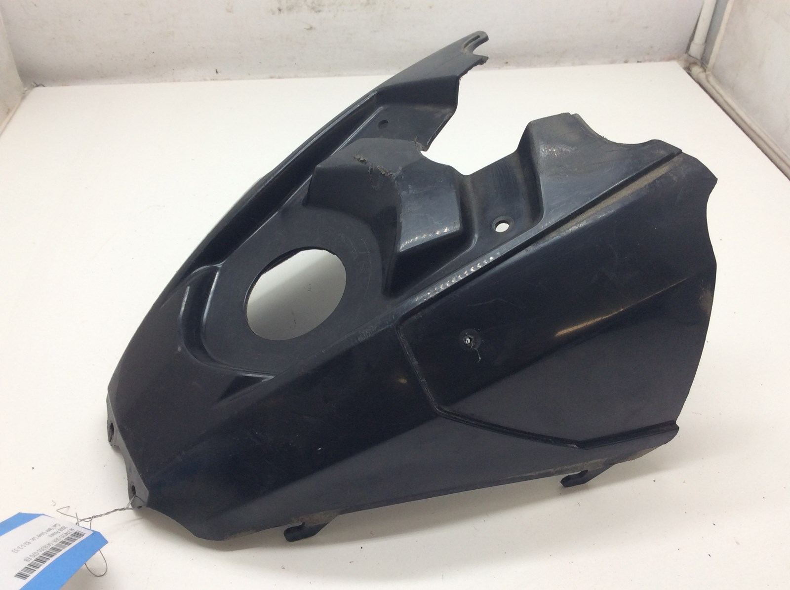 2008 Polaris fuel tank cover - Image 4