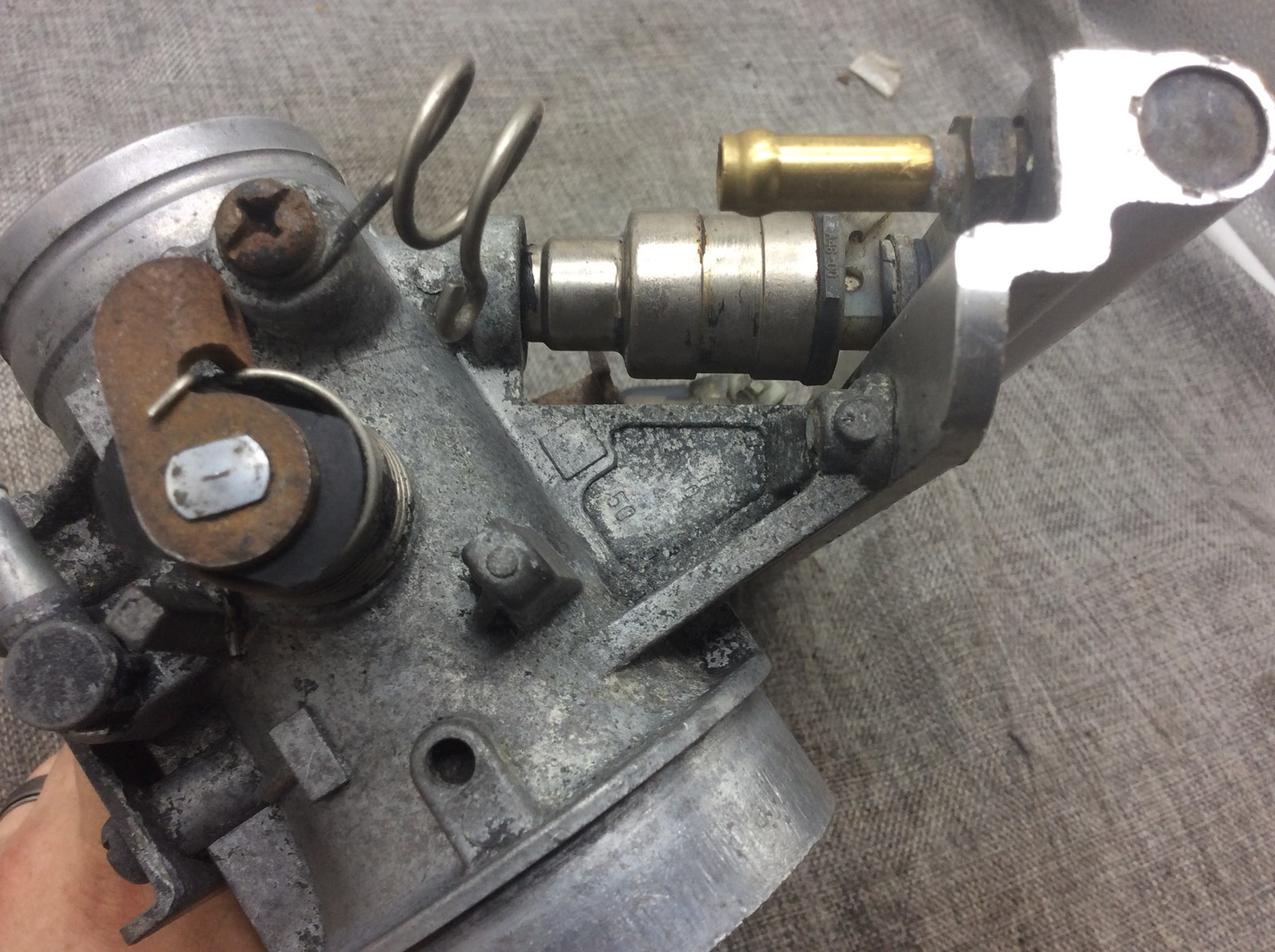 1998 Arctic Cat throttle body W/ injectors- Square - Image 4