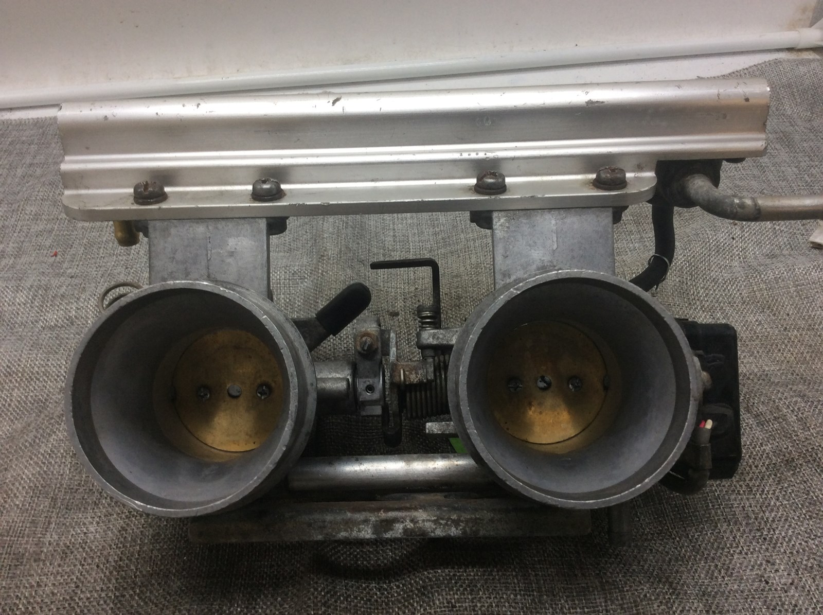 1998 Arctic Cat throttle body W/ injectors- Square - Image 5