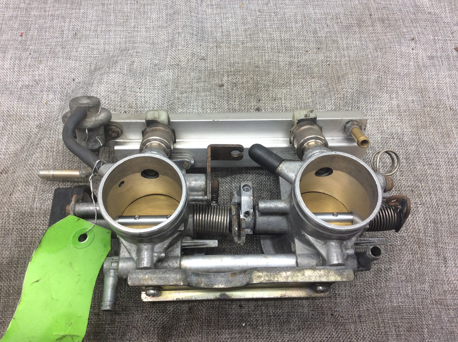 1998 Arctic Cat throttle body W/ injectors- Square