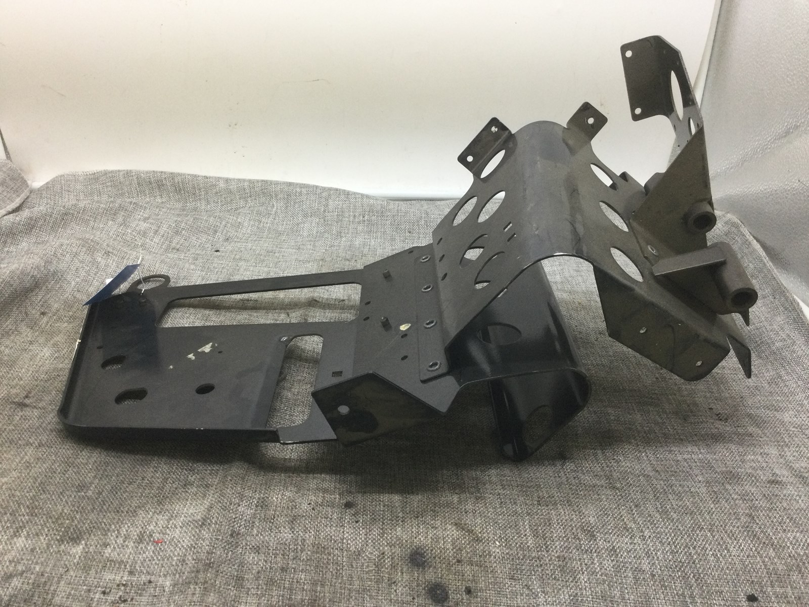1998 Polaris FOOTREST ASM,RH,BLK - Image 3