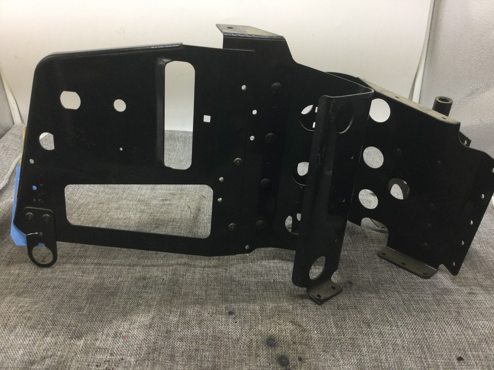 1998 Polaris FOOTREST ASM,RH,BLK - Image 4