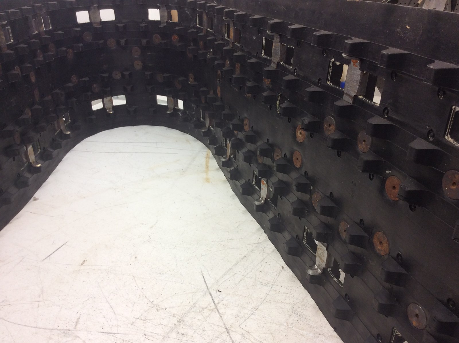 2005 Ski-Doo Track  15x136- 2.52 - Image 4