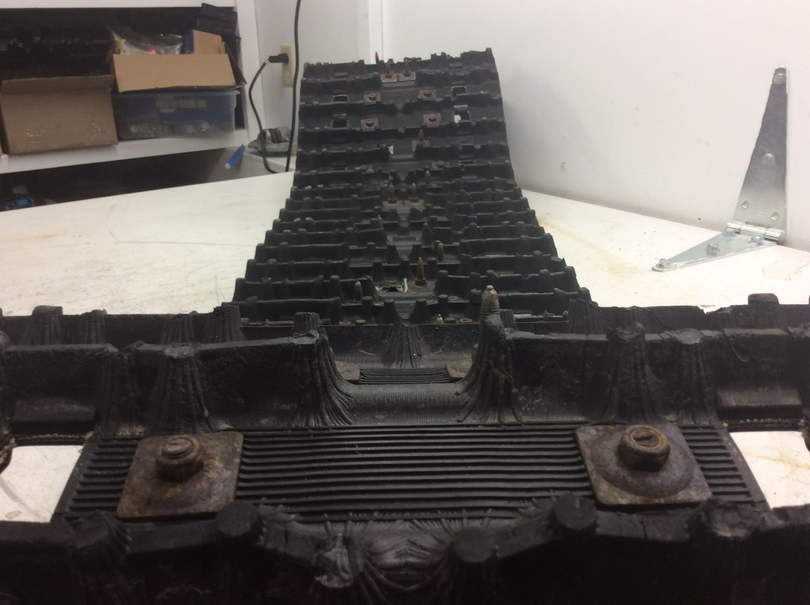 2005 Ski-Doo Track  15x136- 2.52