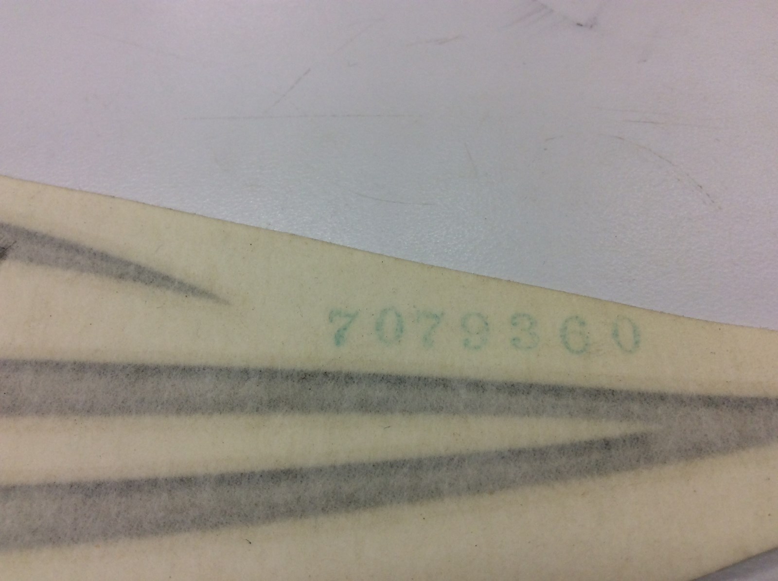 2002 Polaris DECAL - HOOD TOP CTR - Image 3