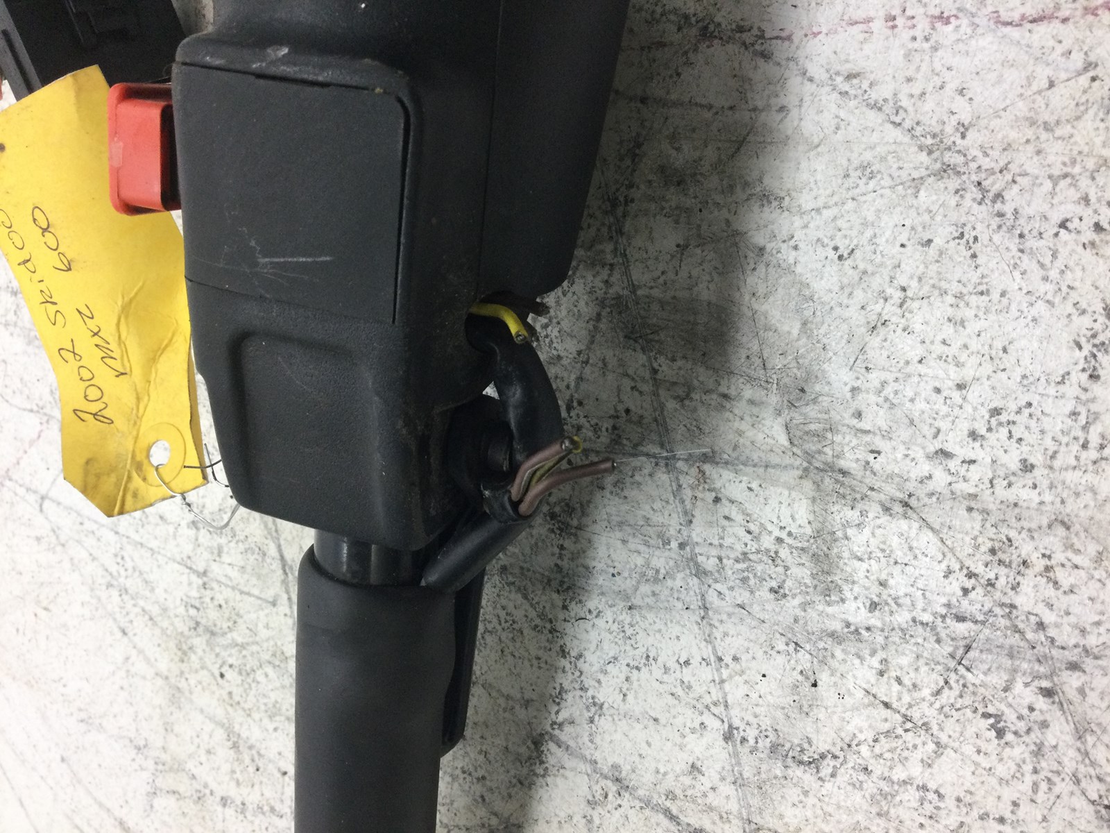 2002 Ski-Doo Handlebar Assembly - Image 2