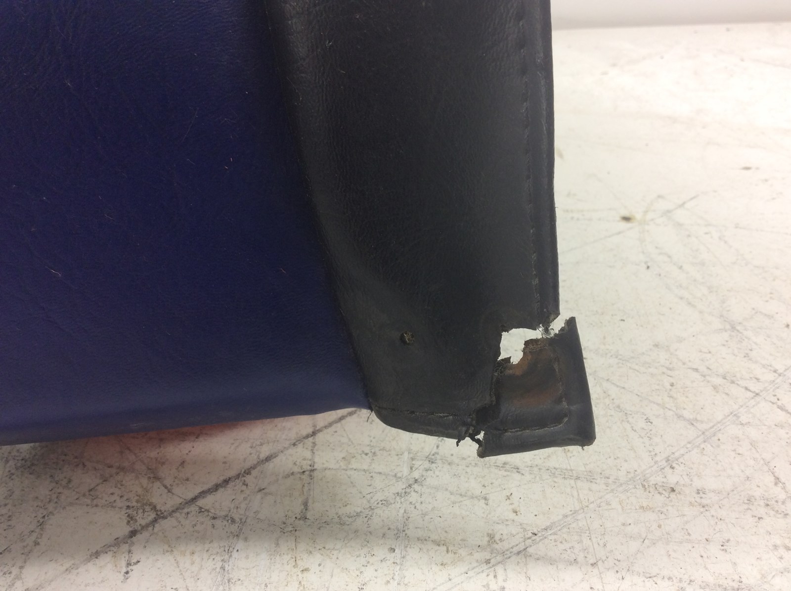 1998 Yamaha Seat - Image 5