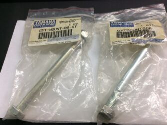 NOS Yamaha Snowmobile Ski Bolt Kit W16505