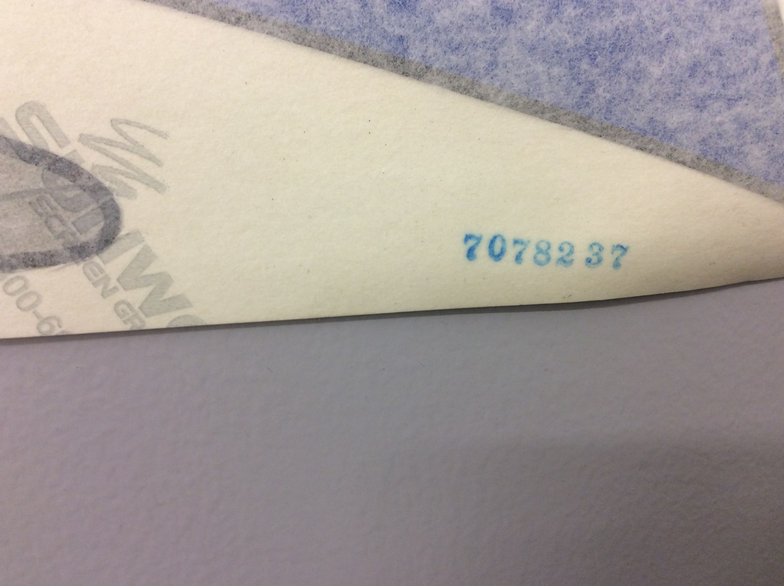 2000 Polaris DECAL - HOOD SIDE BLUE "550" LH - Image 4