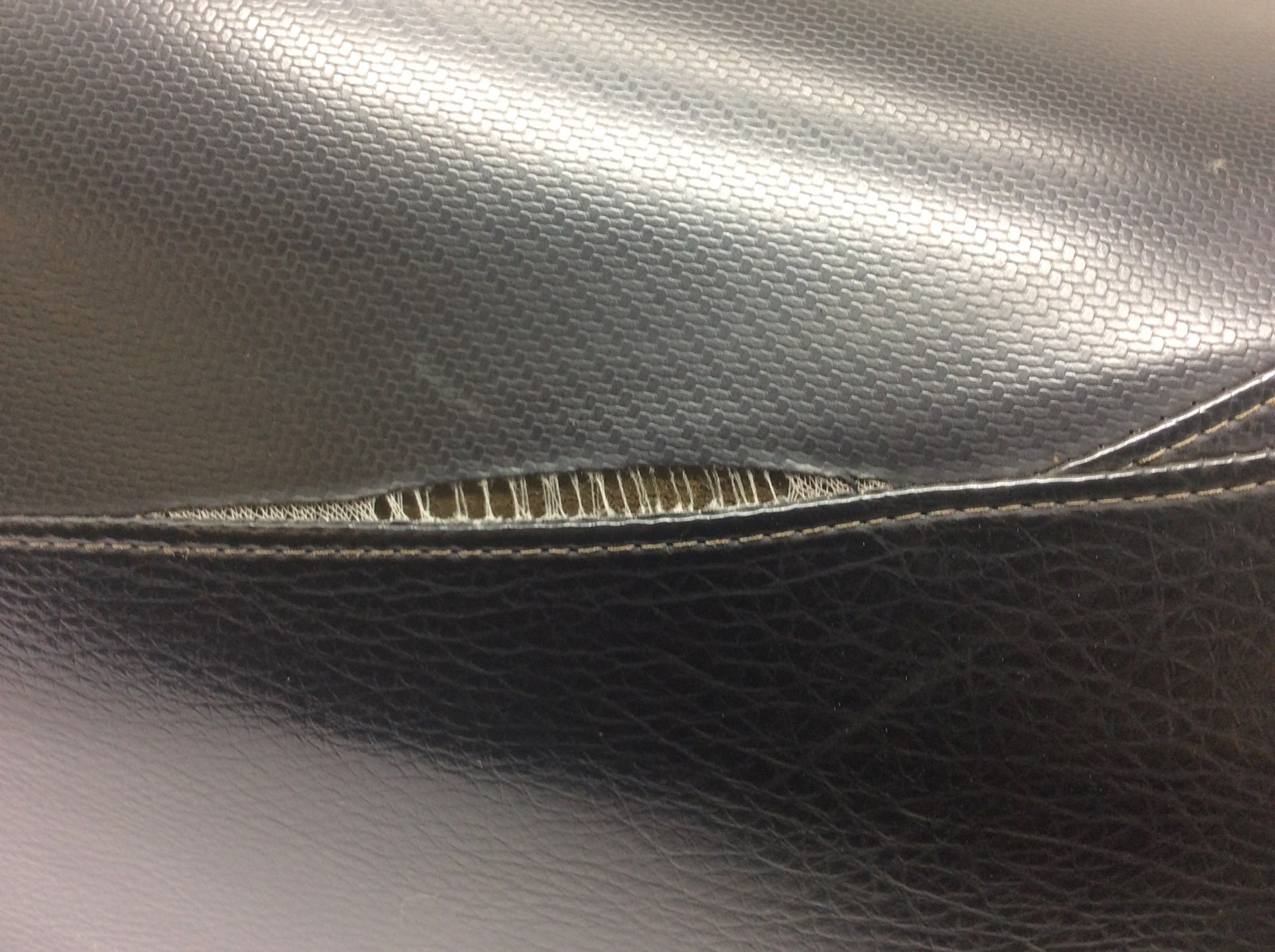 2005 Ski-Doo Seat Assembly - Black - Image 2