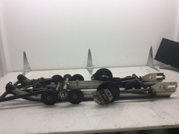 2002 Yamaha Suspension Rail