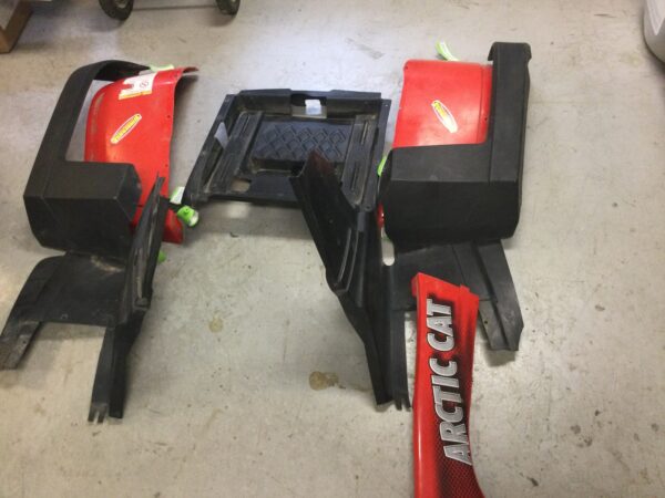2003 Arctic Cat 500 TRV Plastics - Image 4