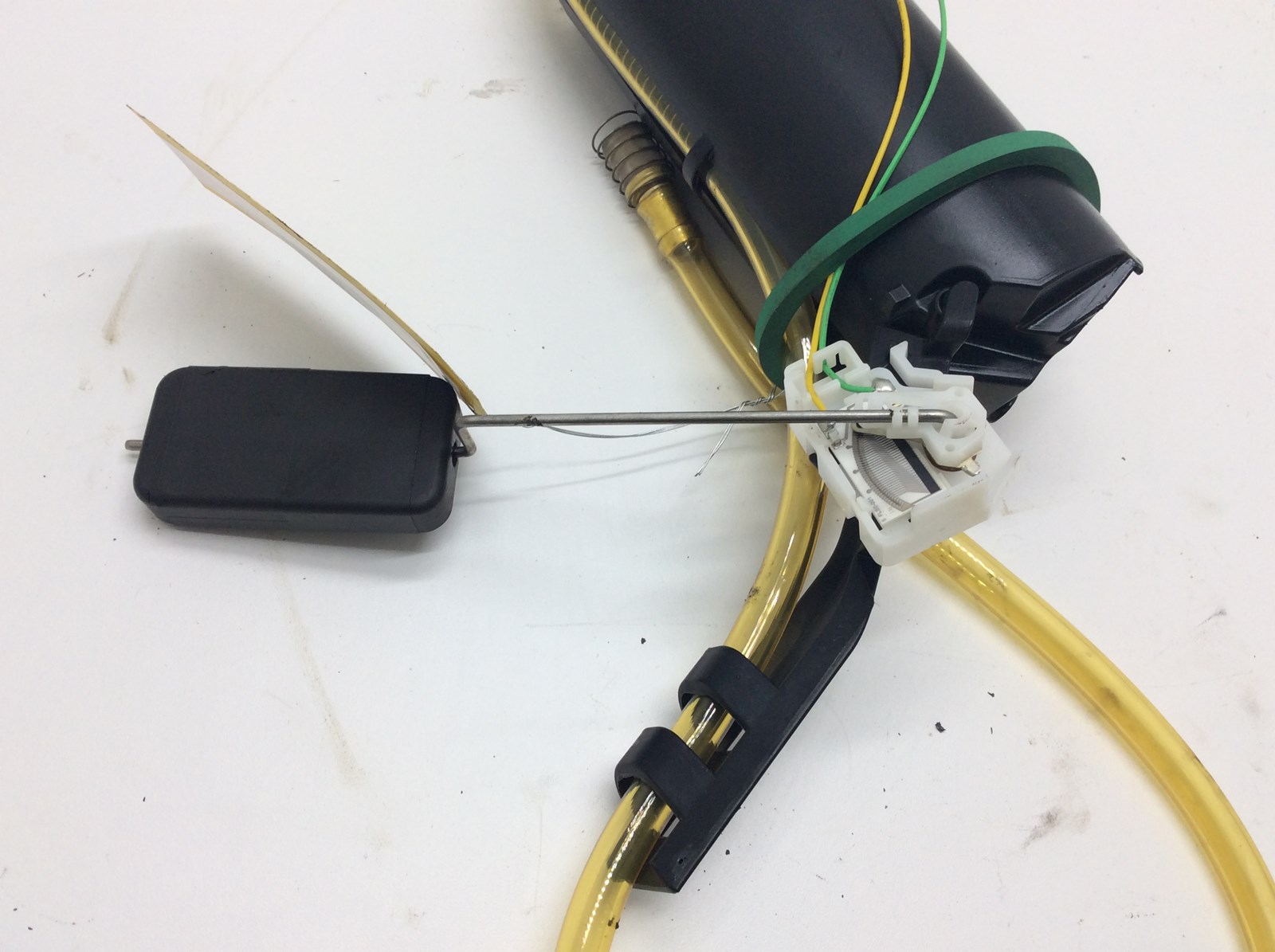 2017 Ski-Doo Fuel Pump - Image 2