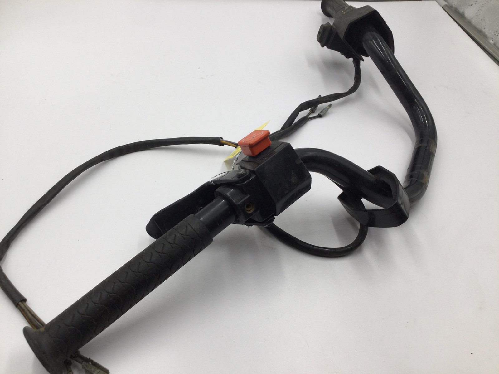 1996 Ski-Doo Handlebar assembly - Image 2