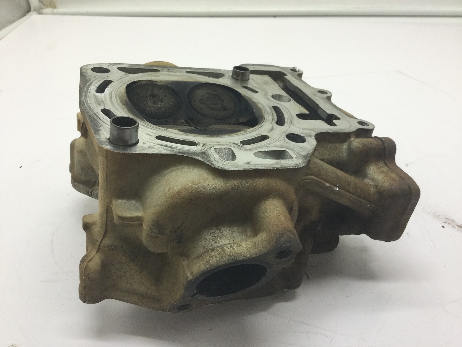 2004 Kawasaki Cylinder head rear - Image 5