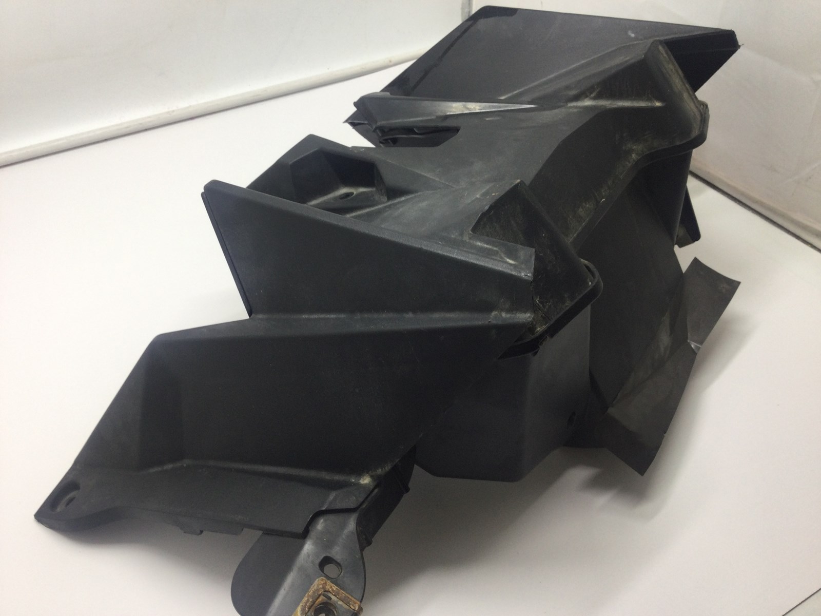 2015 Polaris Air Intake Plenum Assembly - Image 3
