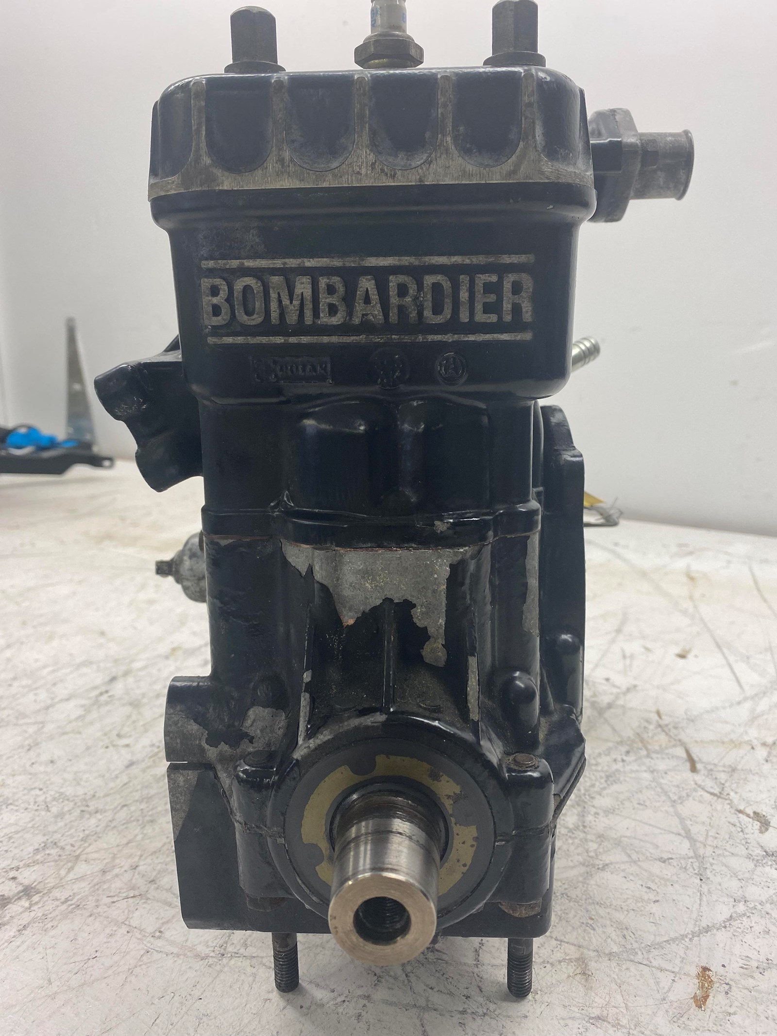 Used 1984 Ski-Doo SS25 462 L/C Engine / Motor - Image 2