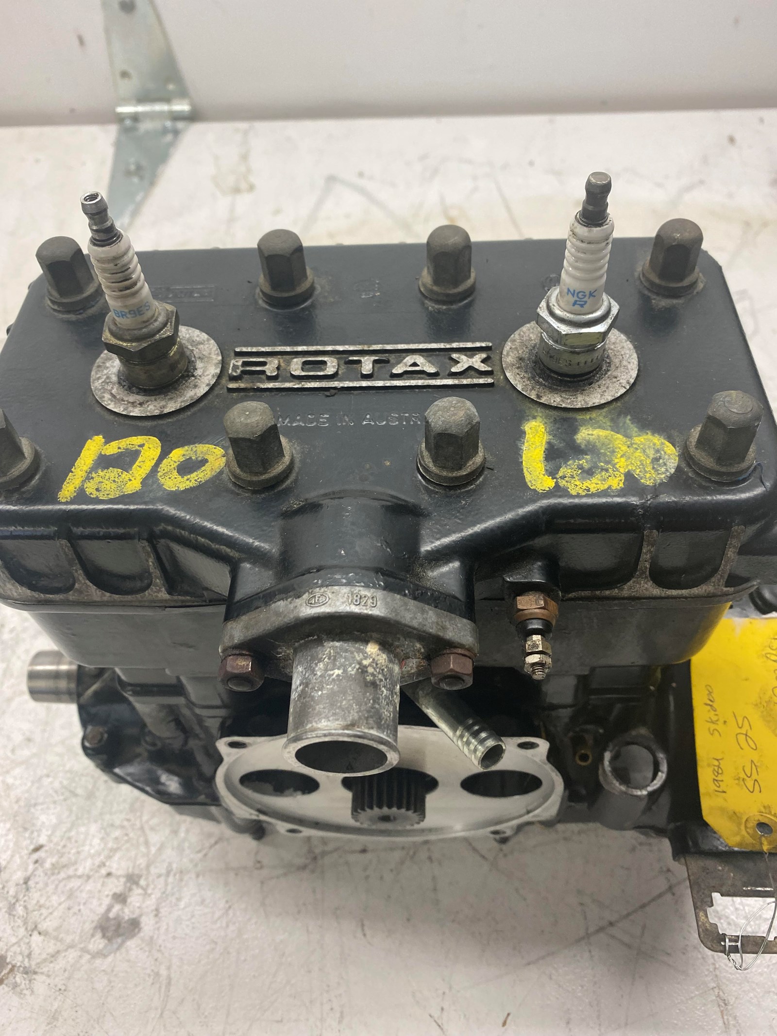 Used 1984 Ski-Doo SS25 462 L/C Engine / Motor - Image 5