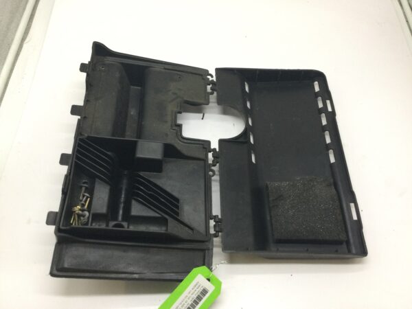 1999 Arctic Cat AIR BOX COVER AND TOOL BOX - Image 4