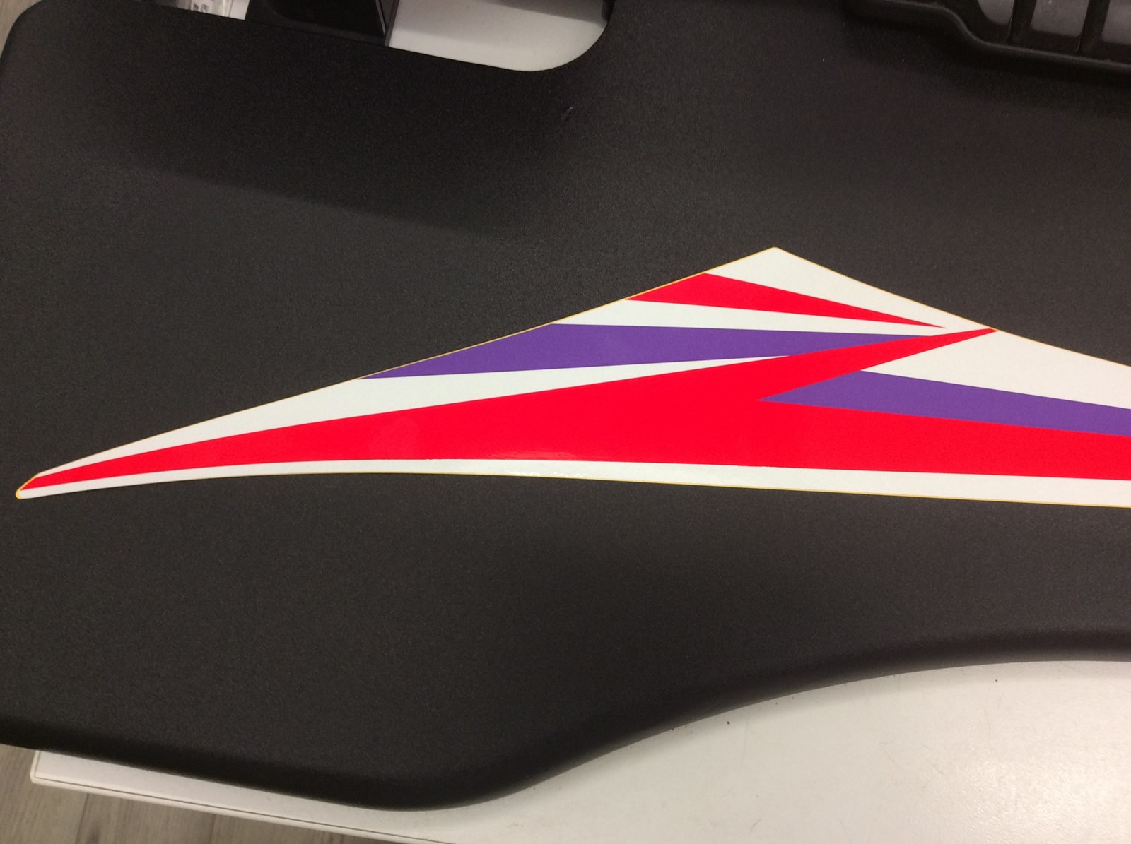 1997 Yamaha Emblem 4 Decal Hood Right Side Upper - Image 2