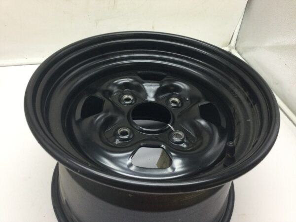 2007 Yamaha Rear wheel Rim - Image 3
