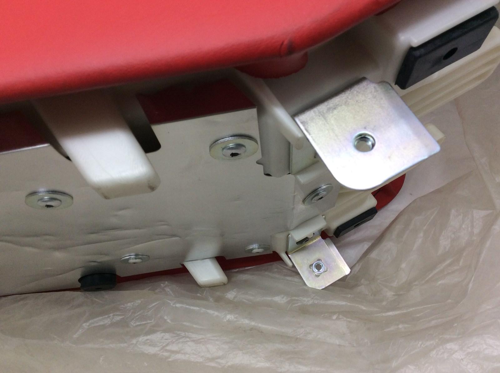 2007 Yamaha seat - Image 5