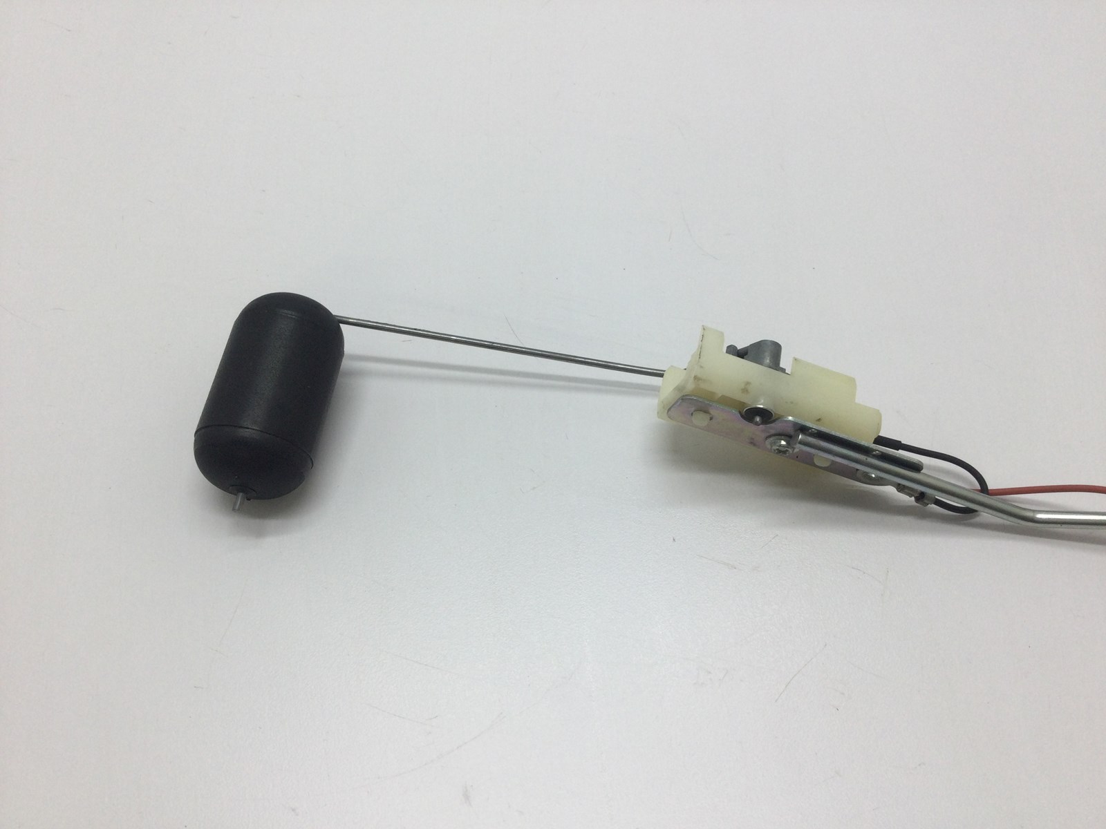 2007 Yamaha Fuel Sender Assembly - Image 2