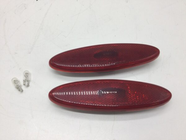 2004 Miscellaneous rear side marker light Coupe - Image 4