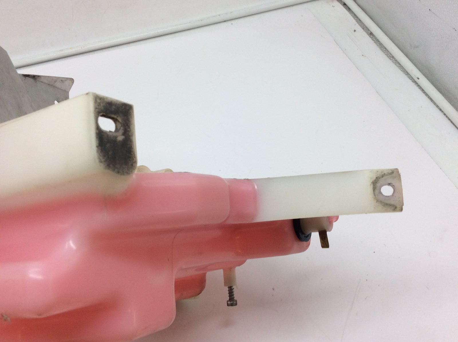 2000 Ski-Doo Tank Oil (see 519000049) - NLA - Image 2