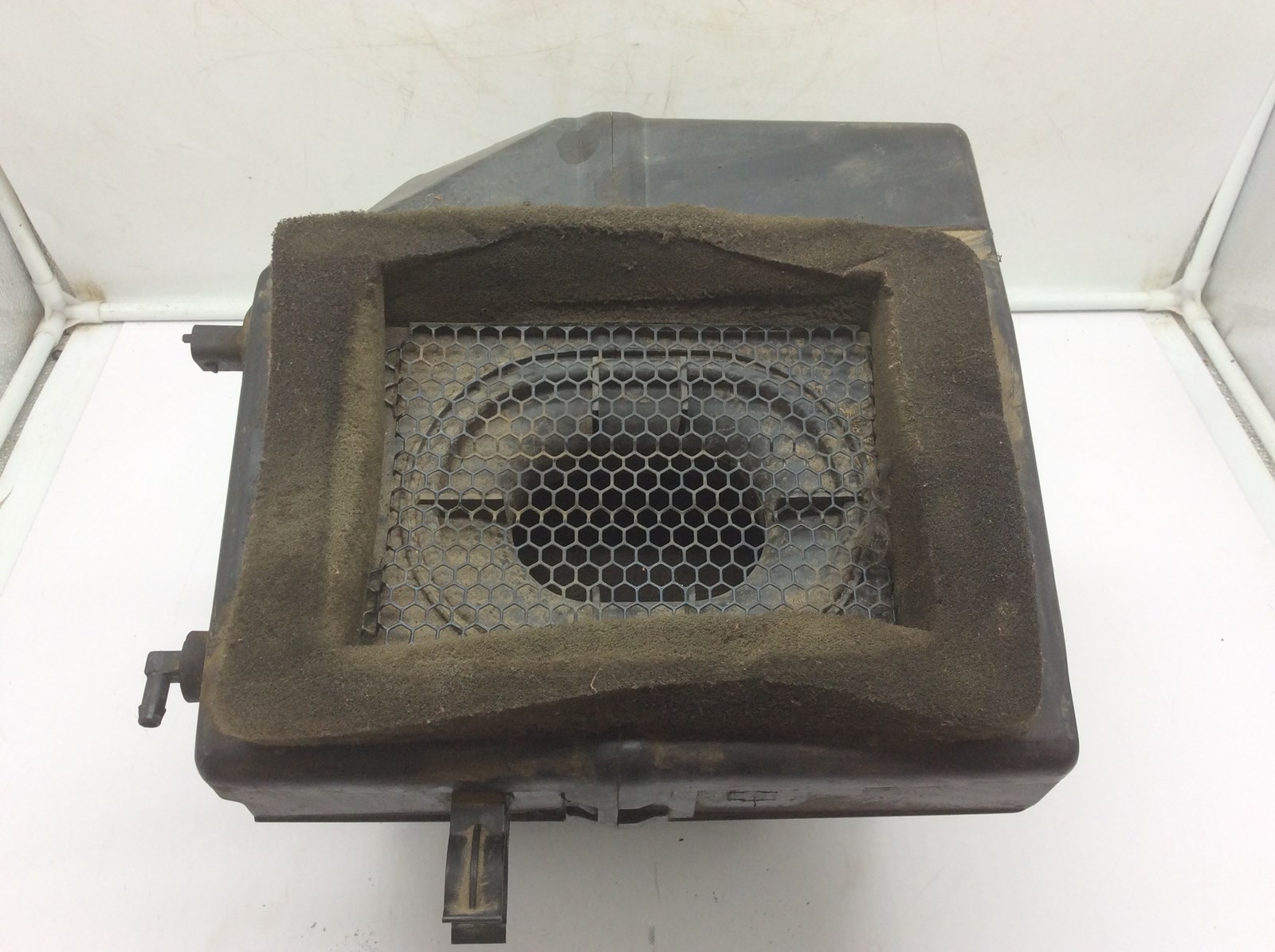 2003 Ski-Doo DPM airbox - Image 2