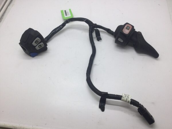 Throttle Block - Image 5