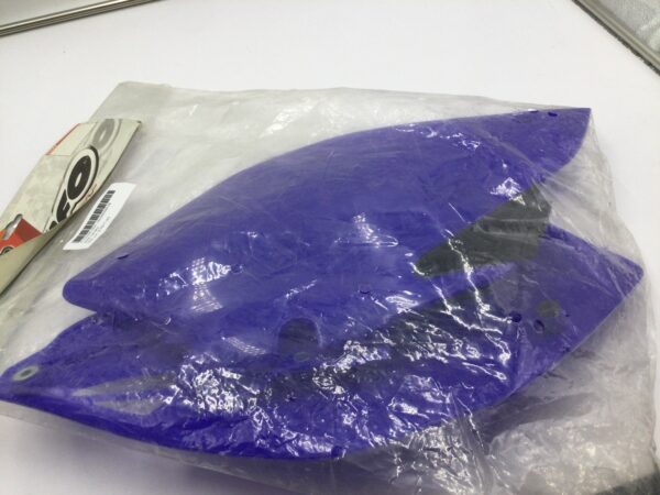 2009 Yamaha YZF250 Side Panels - Image 4