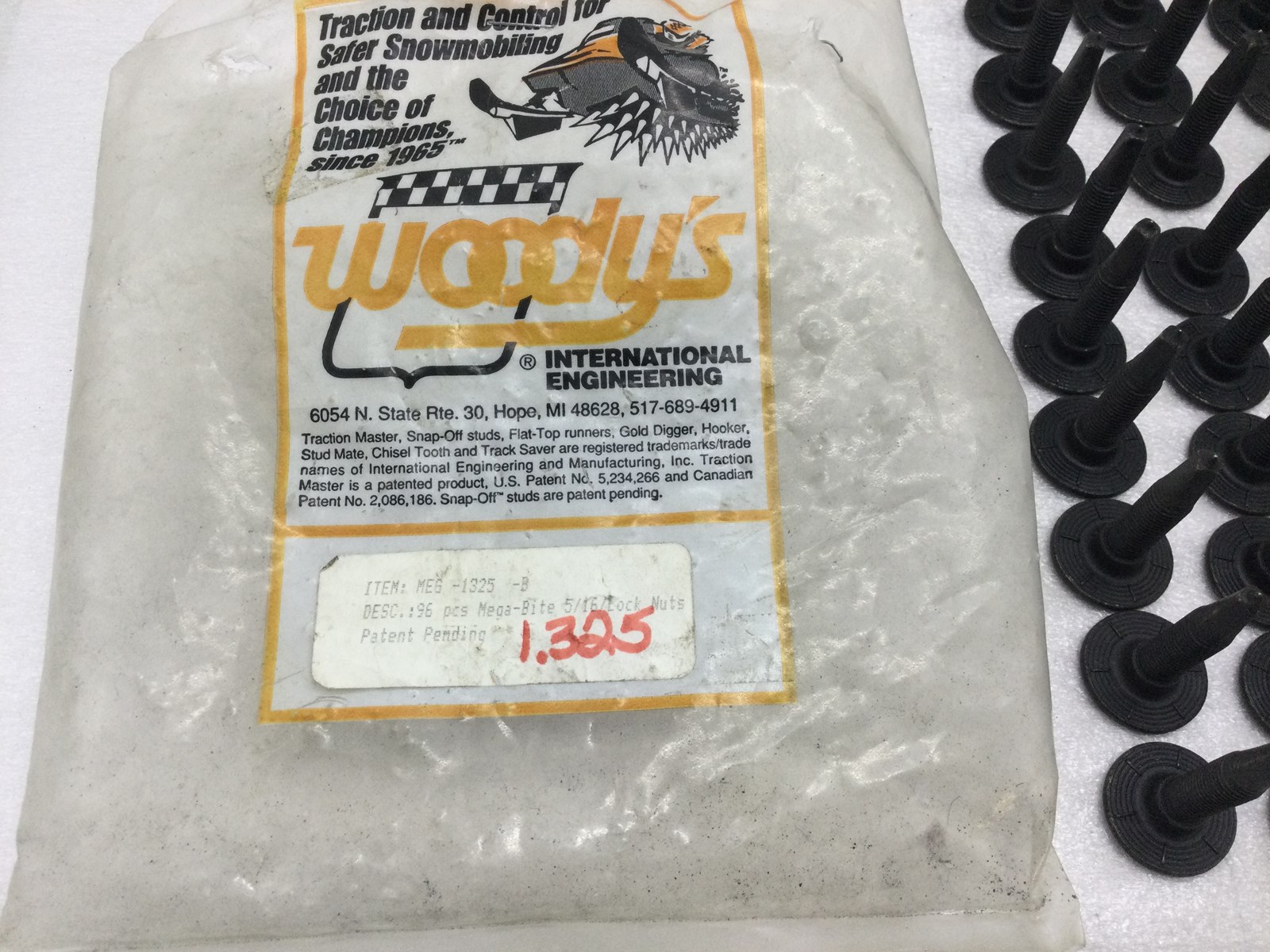 WOODYS GOLD DIGGER CARBIDE STUDS 1.325" 96/PK - Image 2