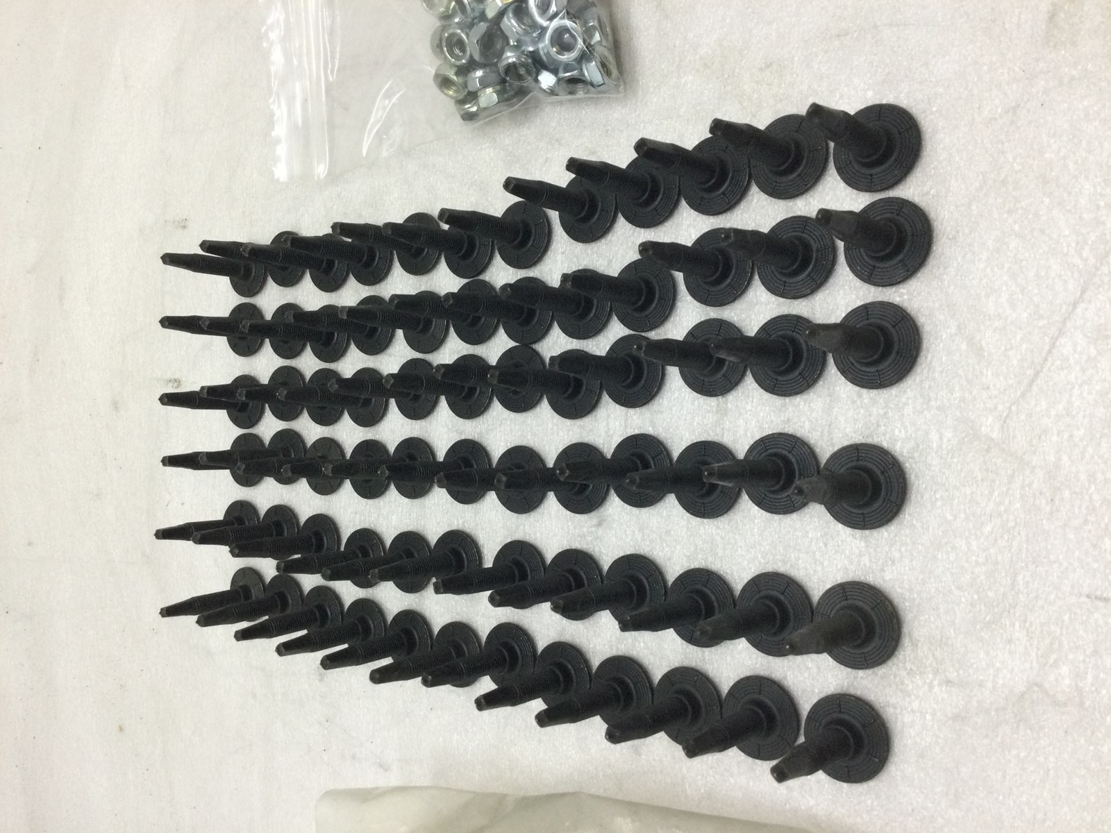 WOODYS GOLD DIGGER CARBIDE STUDS 1.325" 96/PK - Image 3