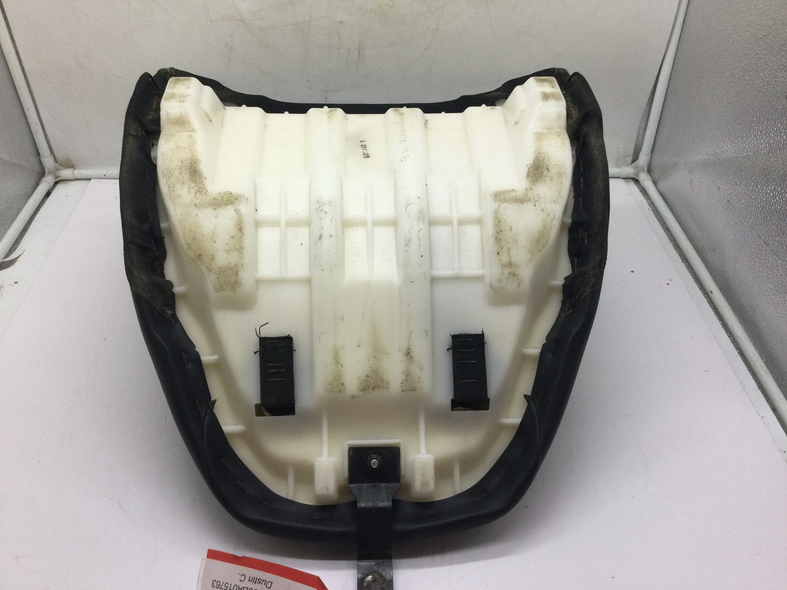 2007 Yamaha seat - rear - Image 5