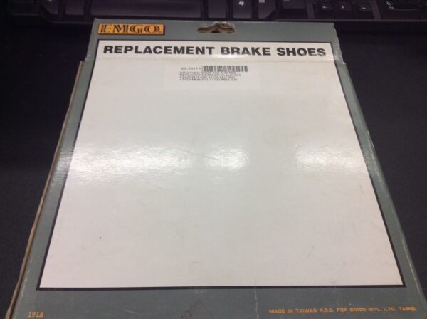 2001 Honda NOS Rear Brake Shoes - Image 3