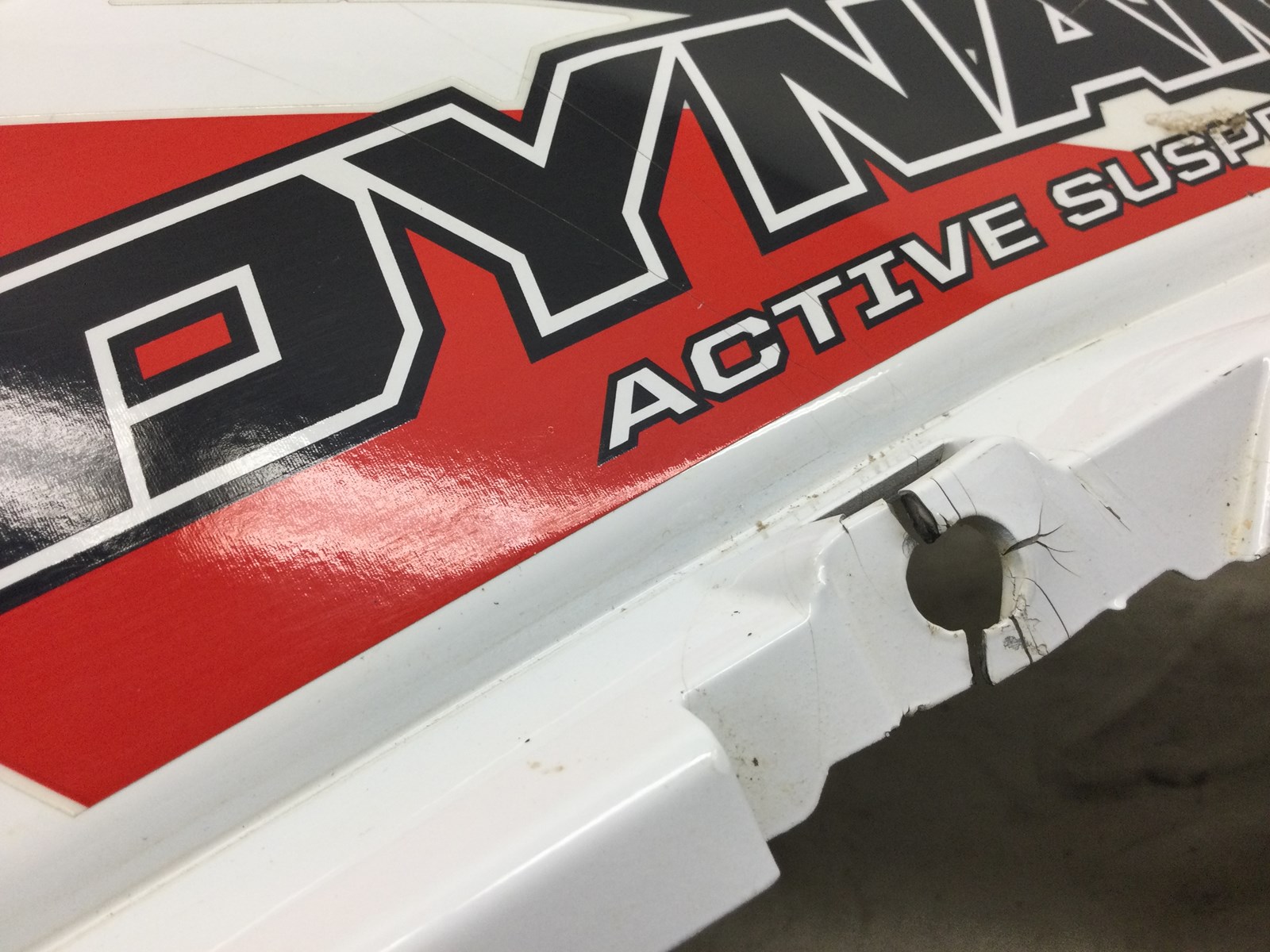 2015 Polaris Front Fender LH SEE COMMENTS - Image 3