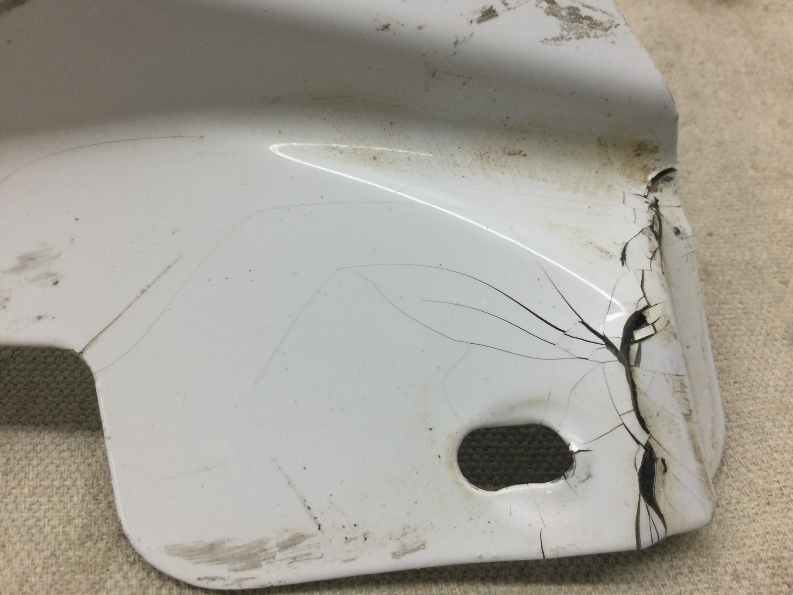 2015 Polaris Front Fender LH SEE COMMENTS - Image 4