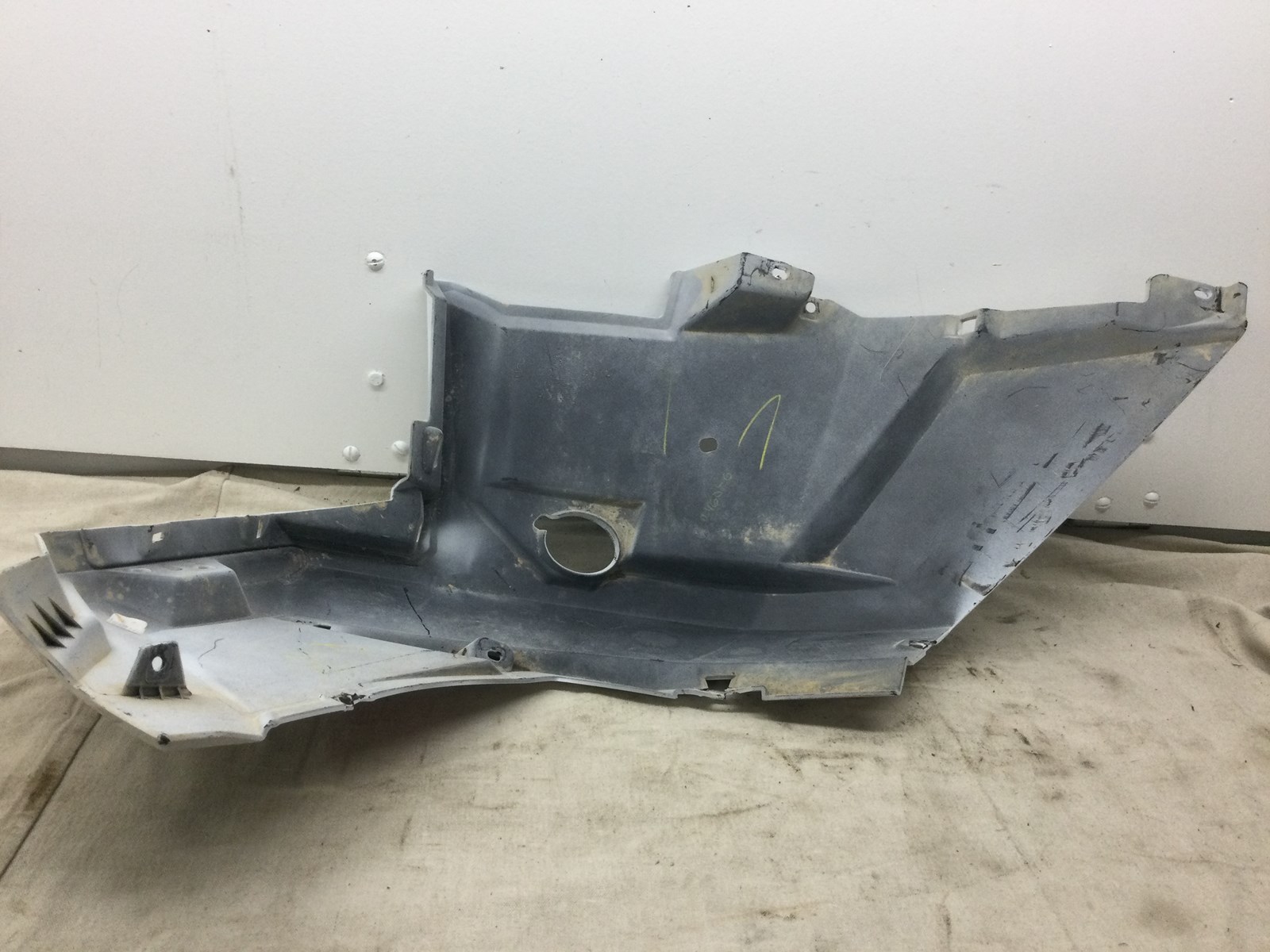 2015 Polaris Front Fender LH SEE COMMENTS - Image 5