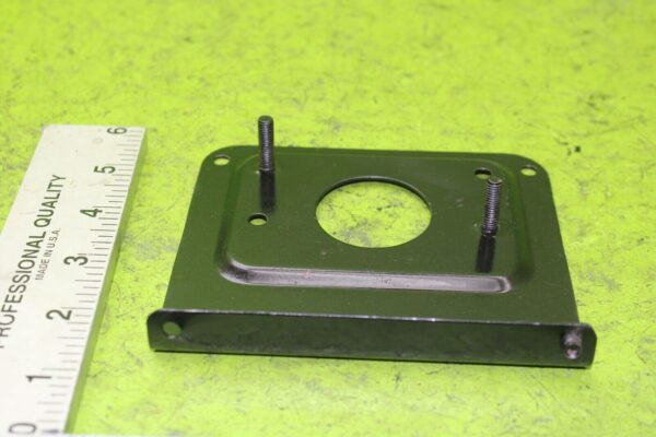 1997 Yamaha Bracket Footrest LH