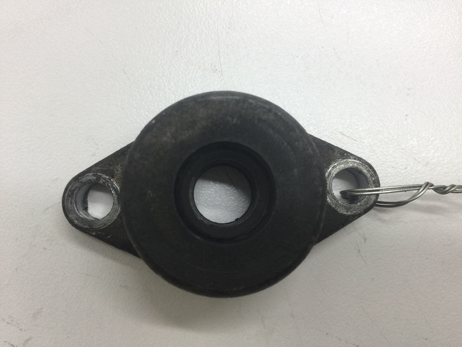 2002 Yamaha Holder 3 Power Valve - Image 2