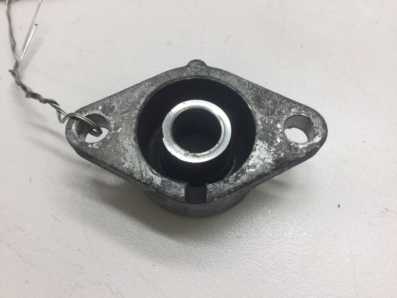 2002 Yamaha Holder 3 Power Valve - Image 5