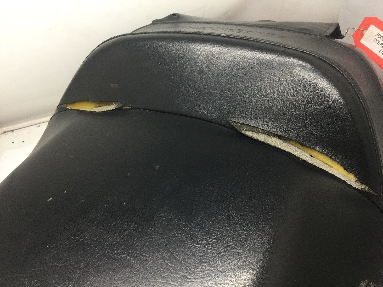 2002 Yamaha Seat - Image 4