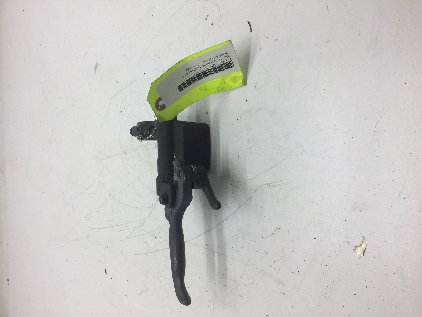 Brake Master Cylinder - Image 3