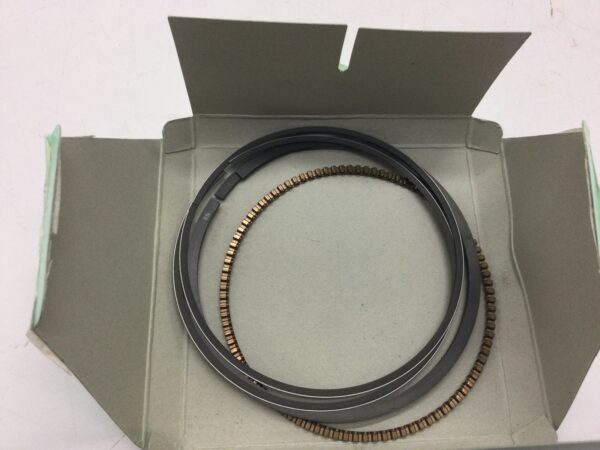 2002 Yamaha Piston ring set - Image 3