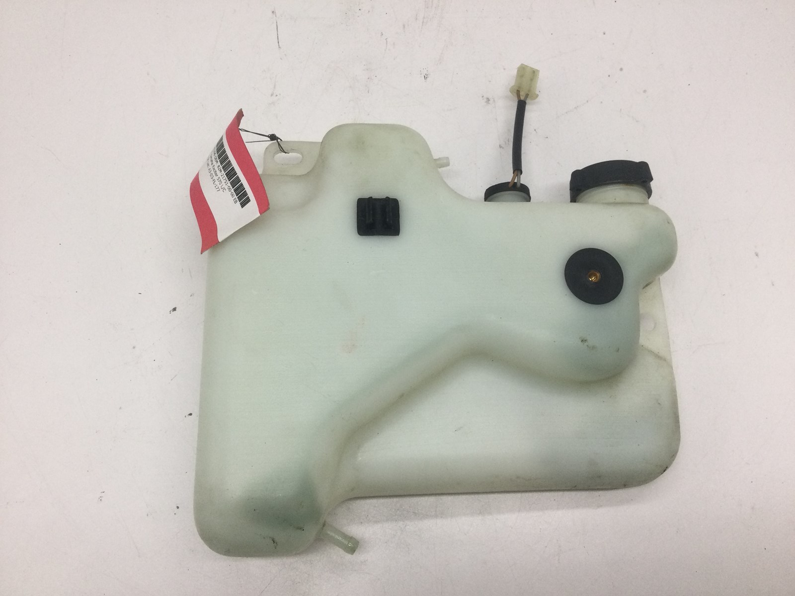 1987 Yamaha Oil Tank - Image 4