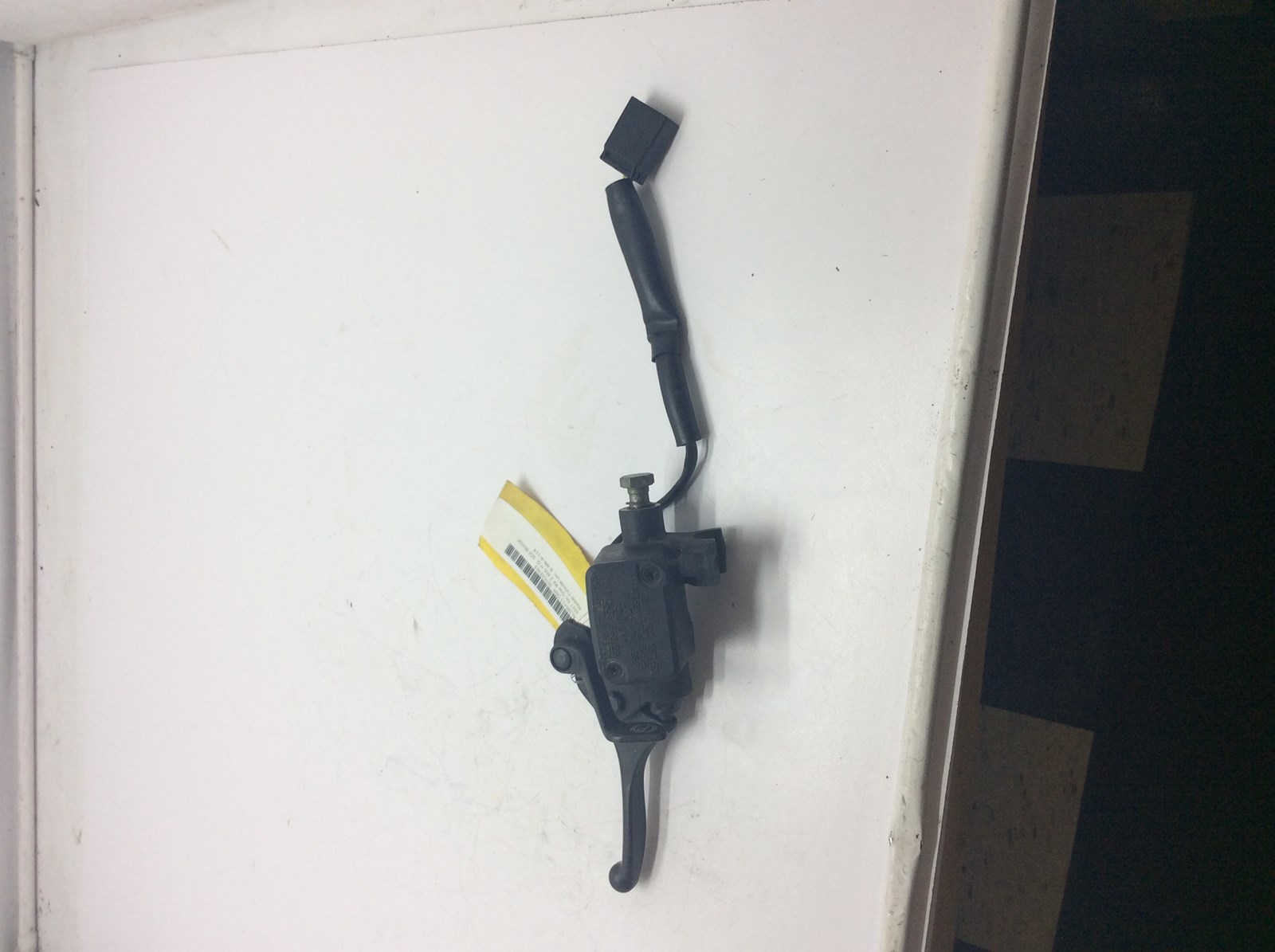 Brake Master Cylinder - Image 5